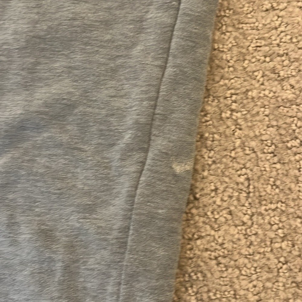 Abercrombie and Fitch grey sweatpants - Picture 2 of 7